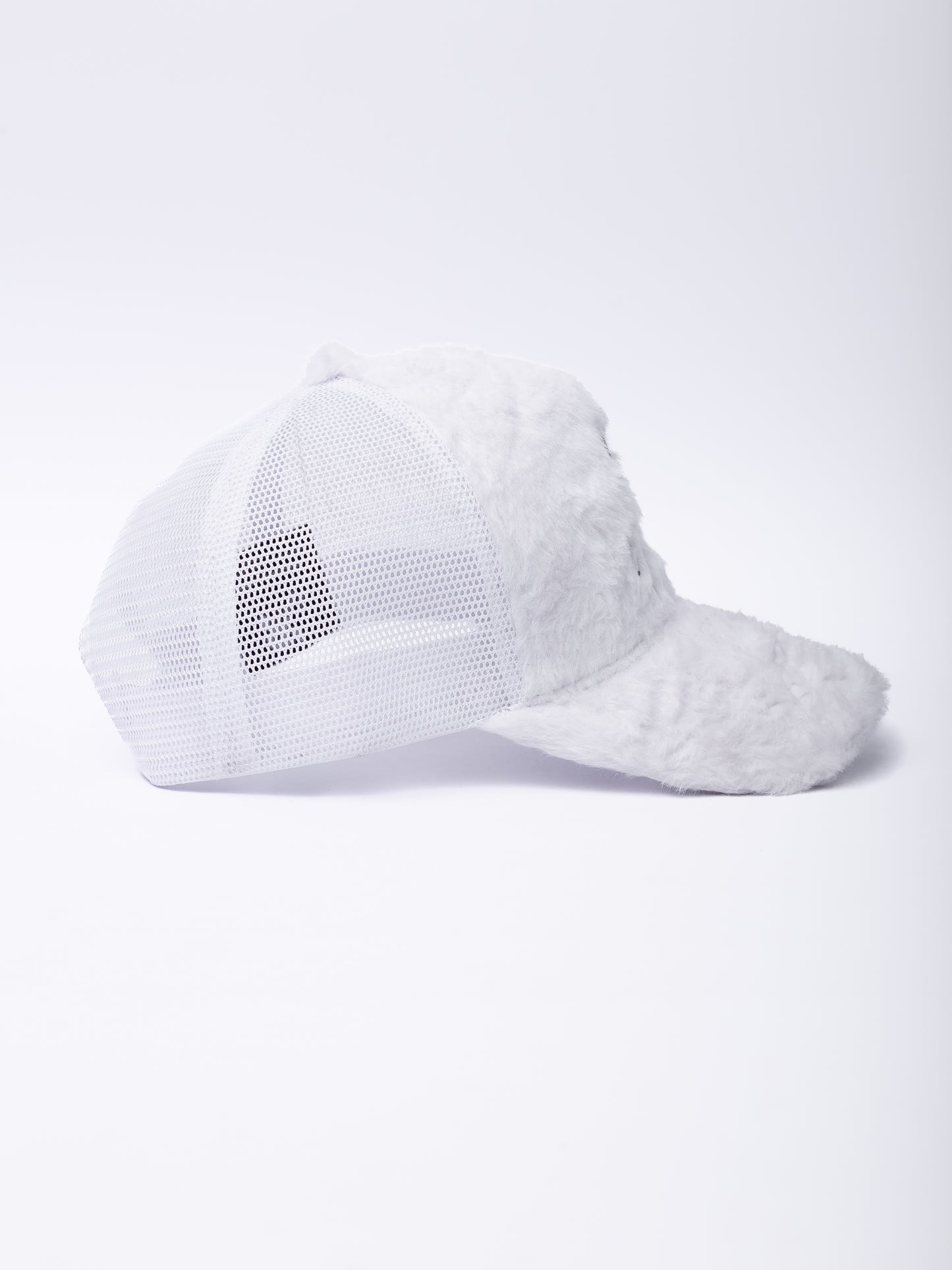 25White