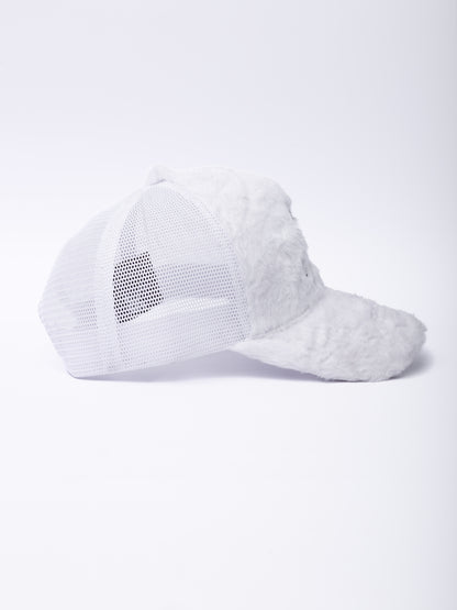 25White